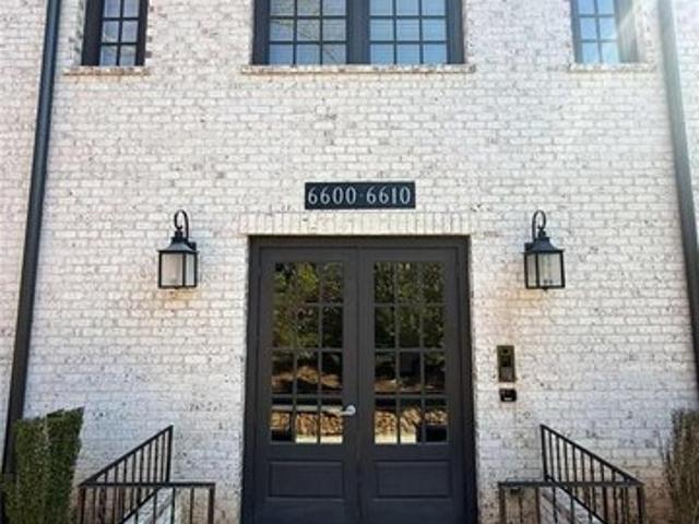Condo for sale in Sandy Springs, Georgia