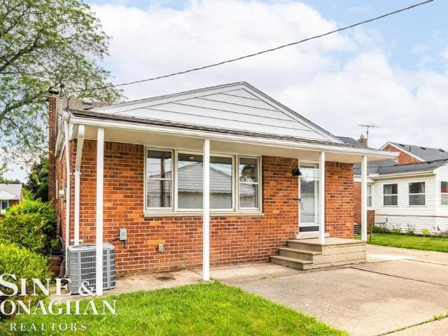 House for sale in Allen Park
