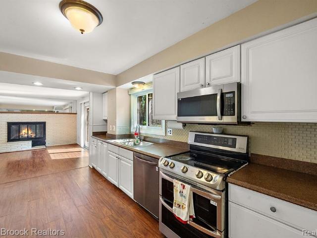House for sale in Knollwood Heights, West Bloomfield Township