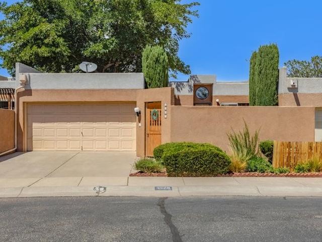 Townhouse for sale in New Mexico
