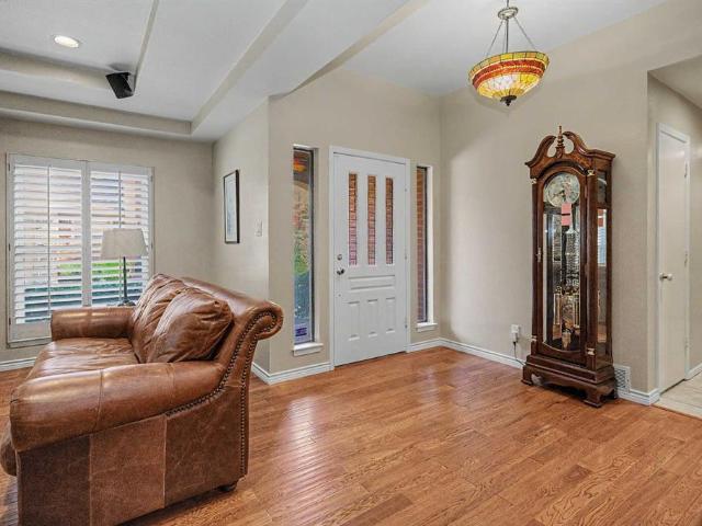 Townhouse for sale in Benbrook, Texas