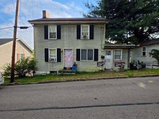 House for sale in Beaver, Pennsylvania