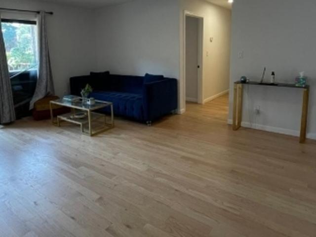 Condo for sale in Elizabeth, New Jersey