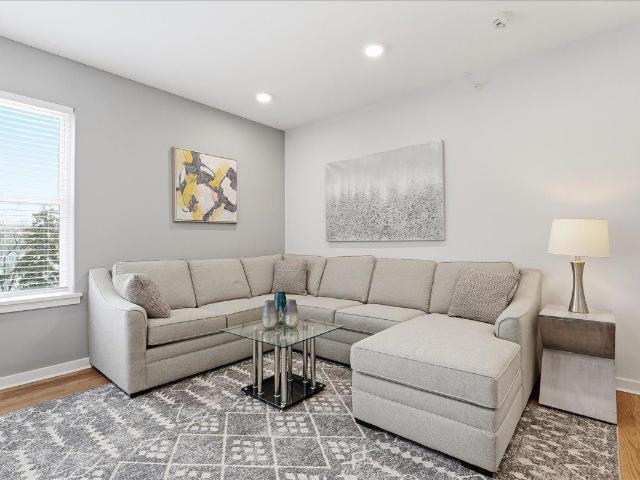 Condo for sale in Bloomfield, New Jersey