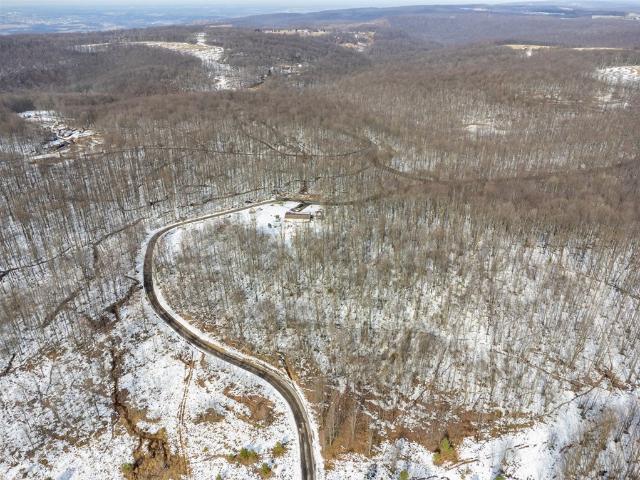 House for sale in Indian Head, Pennsylvania
