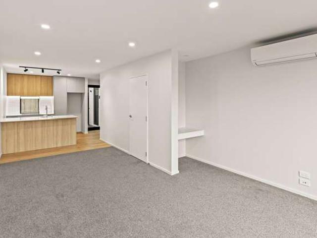 Townhouse for sale in Saint Albans, Canterbury