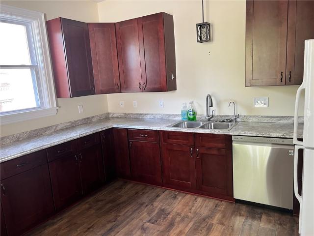 House for sale in Washington, Pennsylvania