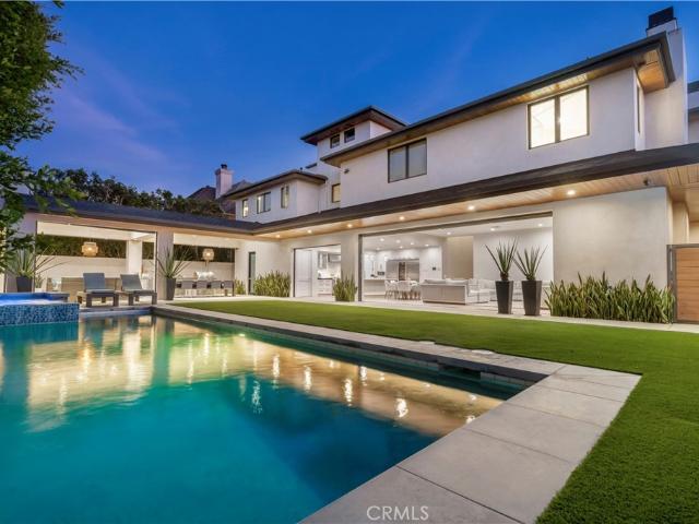 House for sale in Corona Del Mar, California