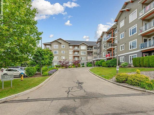 Condo for sale in Winfield, British Columbia