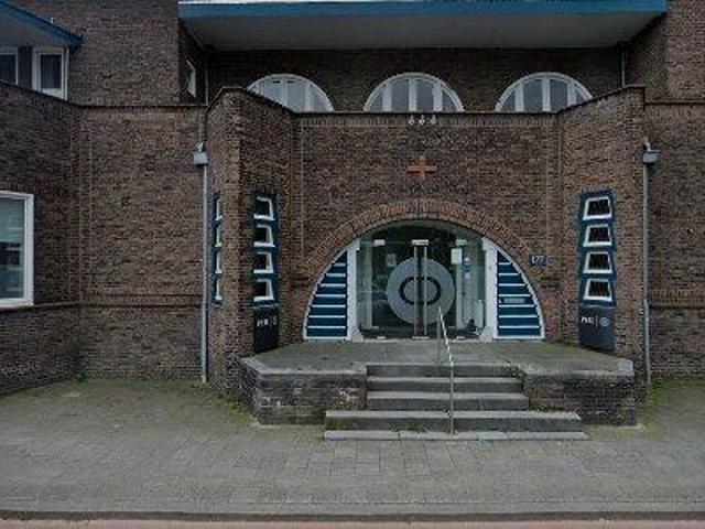 Bedrijfspand te huur in Scharn, Maastricht