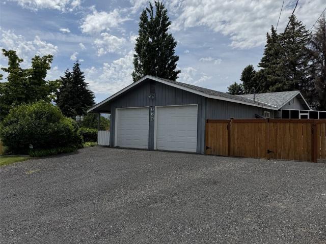 House for sale in East Wenatchee, Washington