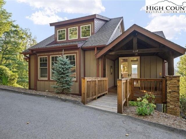 Townhouse for sale in Avery, North Carolina
