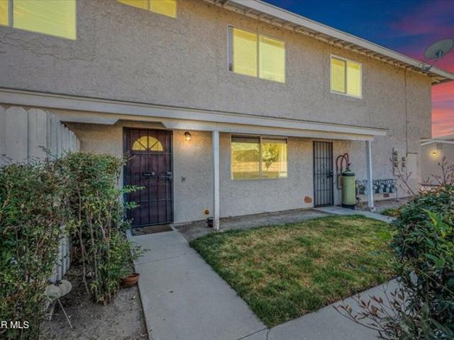 Condo for sale in Fillmore, California