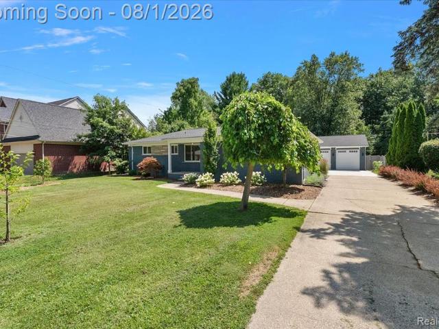 House for sale in Troy, Michigan