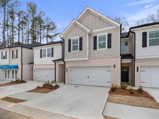 Condo for sale in Stockbridge, Georgia