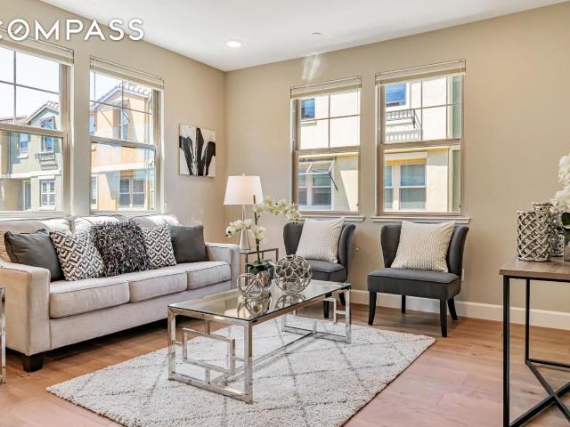 Townhouse for sale in Mountain View