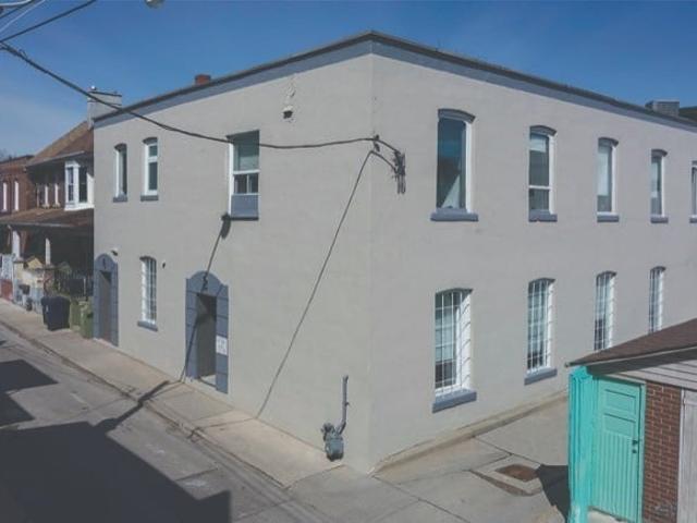 Office for sale in Woburn, Ontario