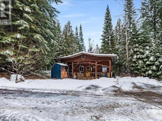 House for sale in Ymir, British Columbia