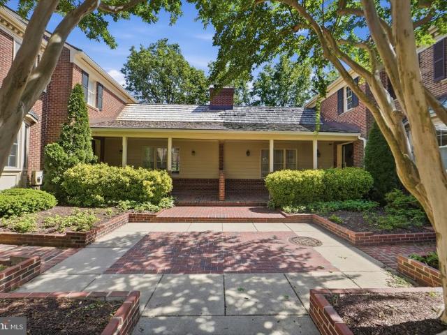 Townhouse for sale in Virginia