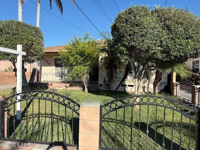 House for sale in Bell, California