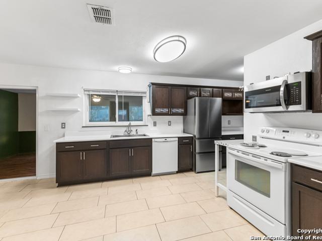 House for sale in Leon Valley, Texas