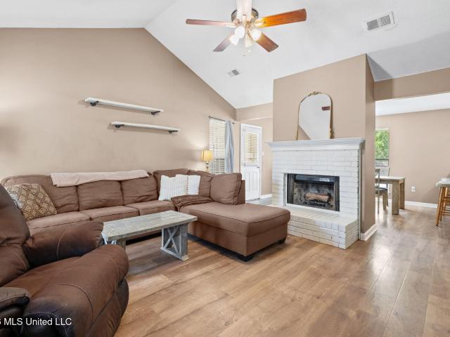 House for sale in Nesbit, Mississippi