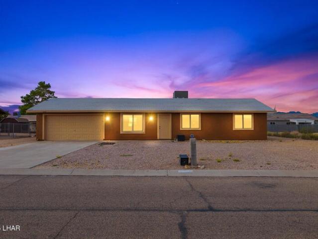 House for sale in Golden Valley