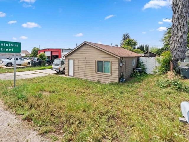 House for sale in Riverbank, California