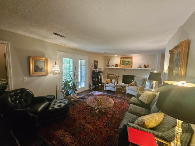 Condo for sale in Evansville, Indiana