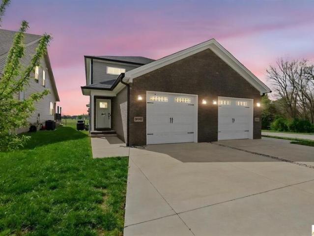 Townhouse for sale in Bowling Green
