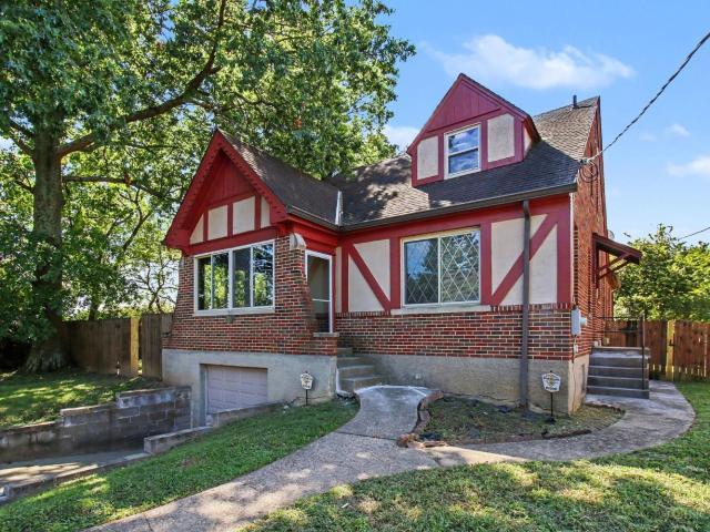 House for sale in Kennedy Heights, Cincinnati