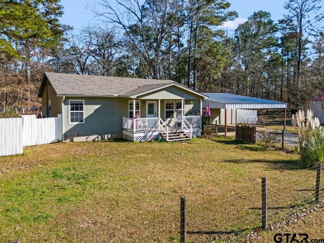 House for sale in Marion, Texas