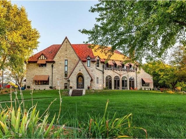 House for sale in Winona, Minnesota
