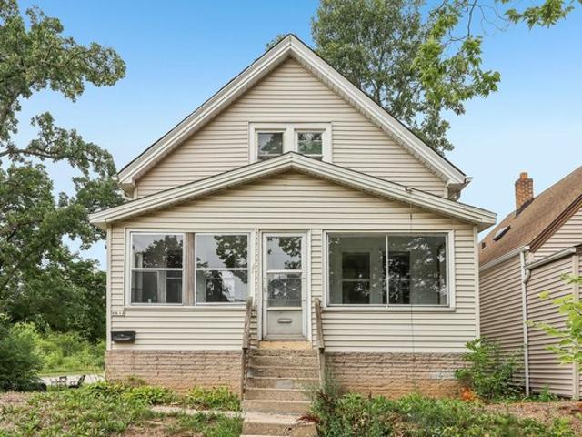 House for sale in Milwaukee, Wisconsin