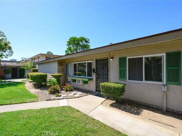 Condo for sale in Tustin, California