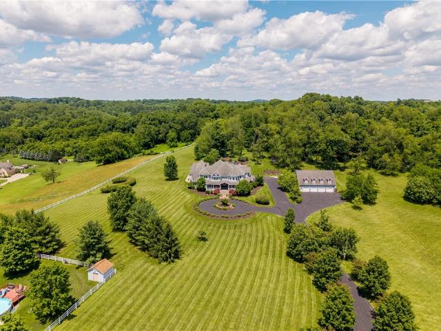 House for sale in Strabane, Pennsylvania
