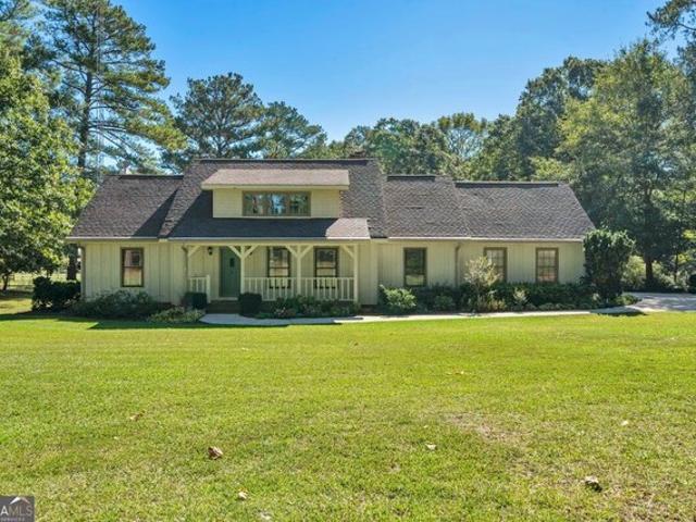 House for sale in Milner, Lamar County