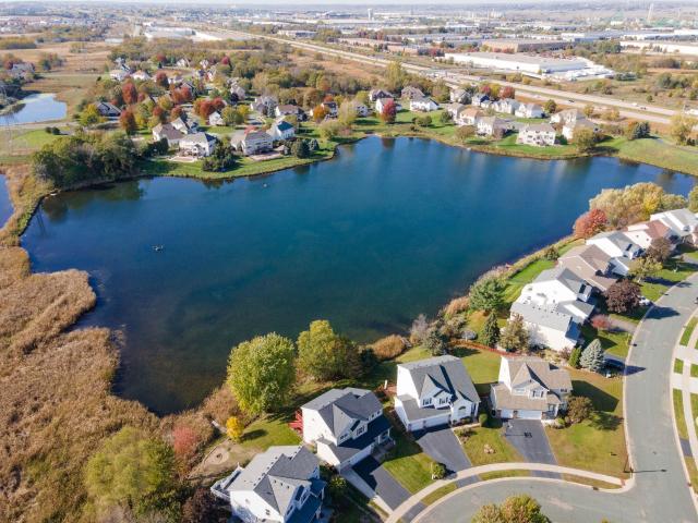 House for sale in Shakopee, Scott County
