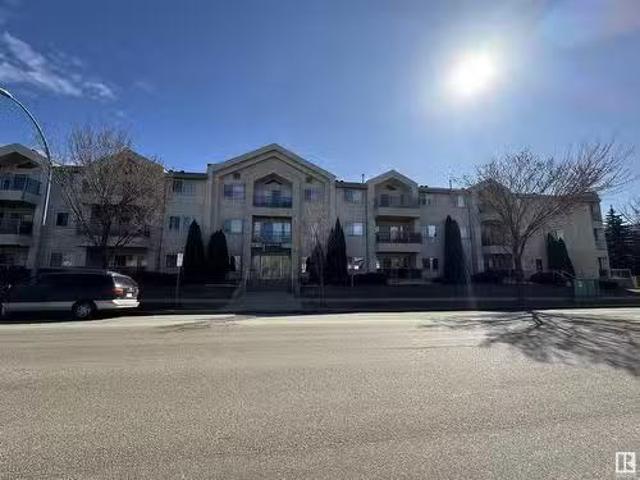 Condo for sale in Wedgewood, Alberta