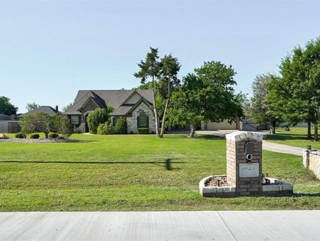 House for sale in Elgin, Oklahoma