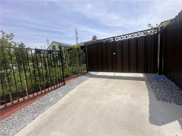 House for sale in North Hollywood Northeast Neighborhood Council District, Los Angeles