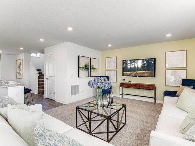 Townhouse for sale in Hinton Woods, Cottage Grove