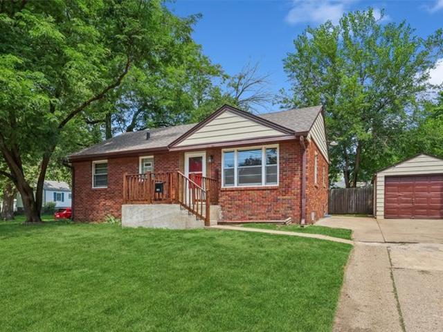 House for sale in Urbandale, Iowa
