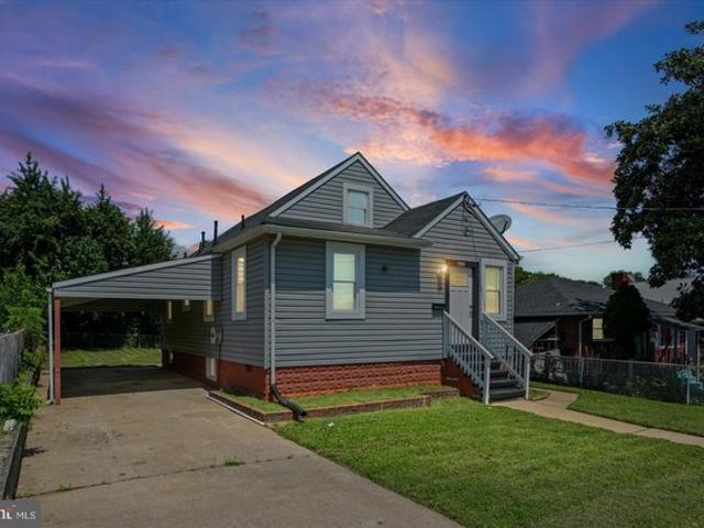 House for sale in Gibsonton, Maryland