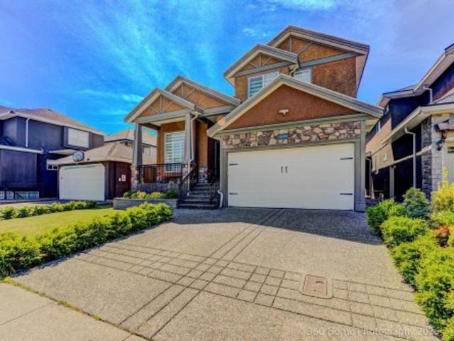 House for sale in Surrey, British Columbia