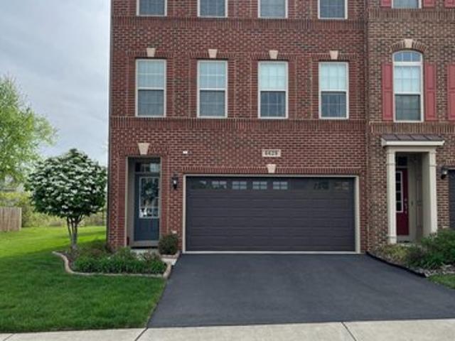 Townhouse for sale in Virginia