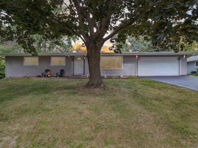 House for sale in Merlin, Wisconsin