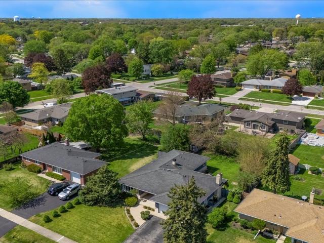 House for sale in Medinah, Illinois