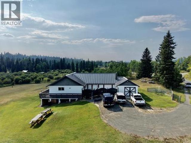 House for sale in Caribou Hide, British Columbia