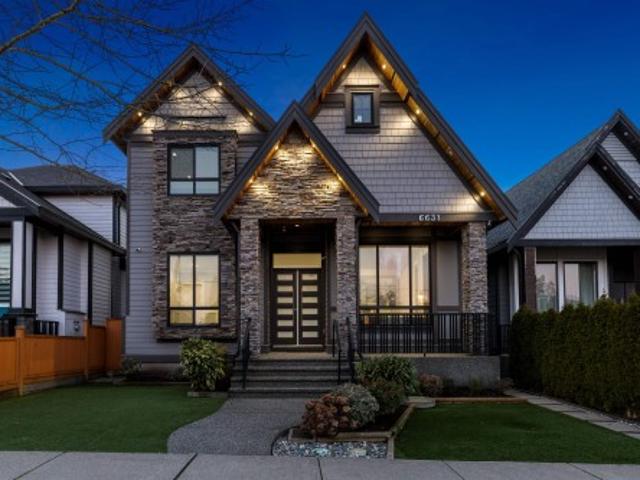 House for sale in Surrey, British Columbia